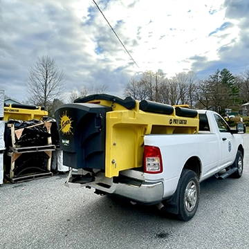Fisher Spreader